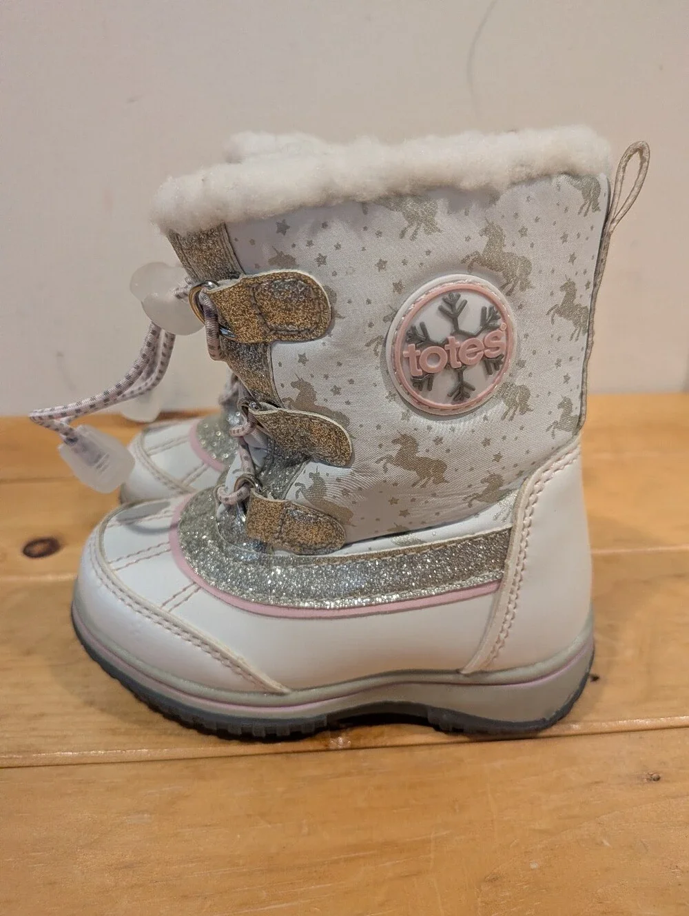 Totes Winter Boots Size 6